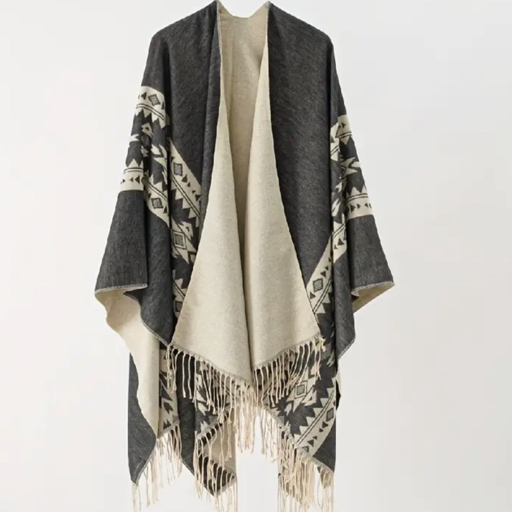 NEW!Boho Aztec faded poncho - Picture 1 of 6